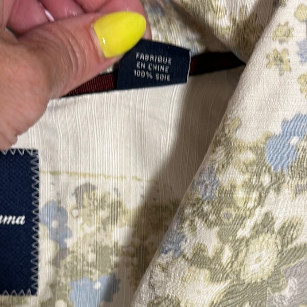 Tommy Bahama Shirt Mens XXL Cream Silk Floral Hawaiian Camp Button Up - Picture 4 of 15